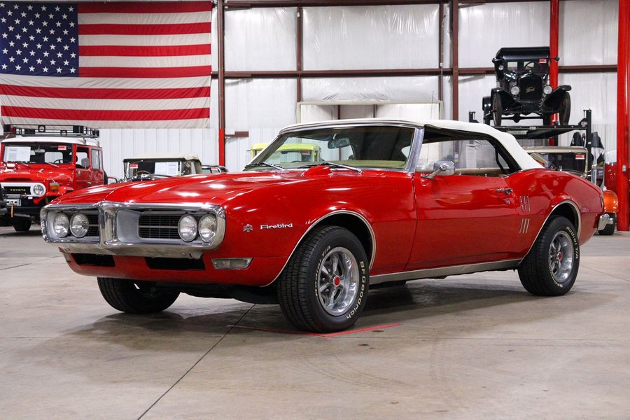 1968 Pontiac Firebird 