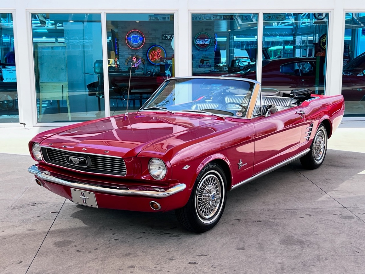 1966 Ford Mustang 