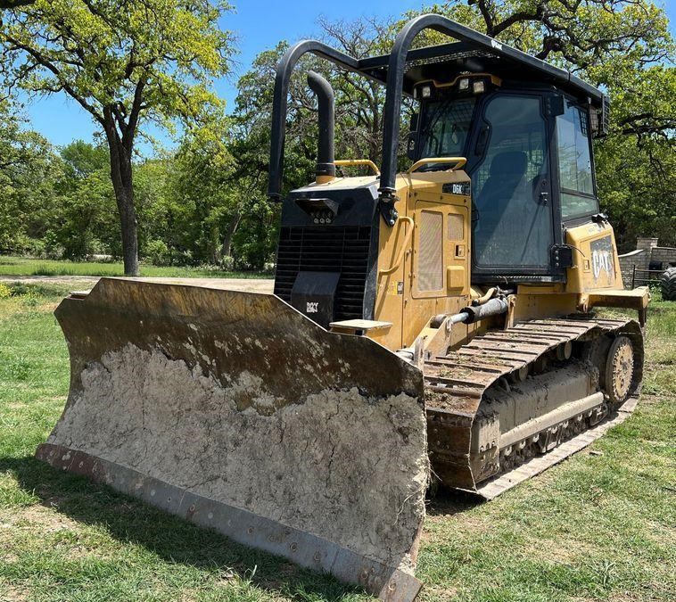 2017 Caterpillar D6K2 XL  dozer